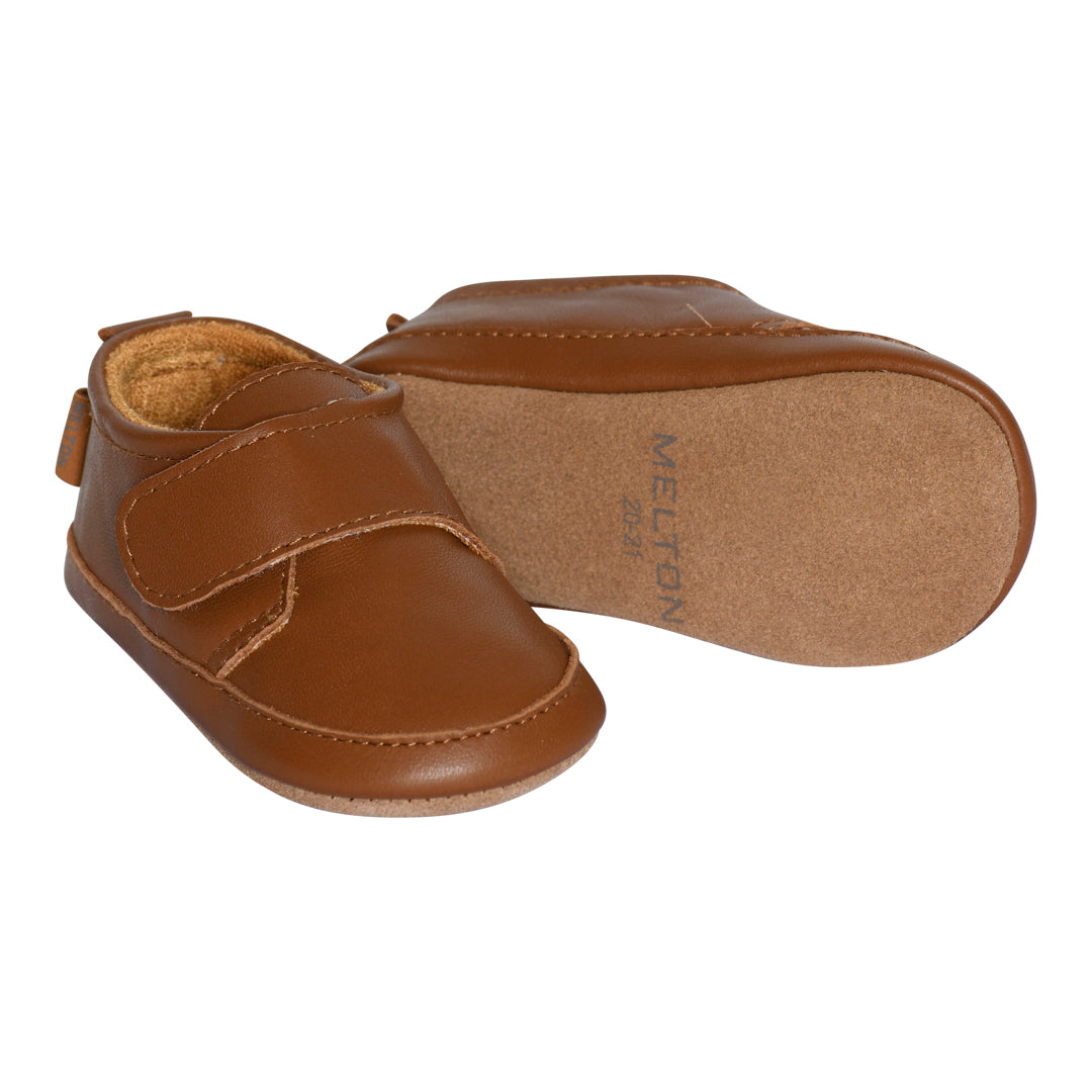 Klassische Lederpantoffeln