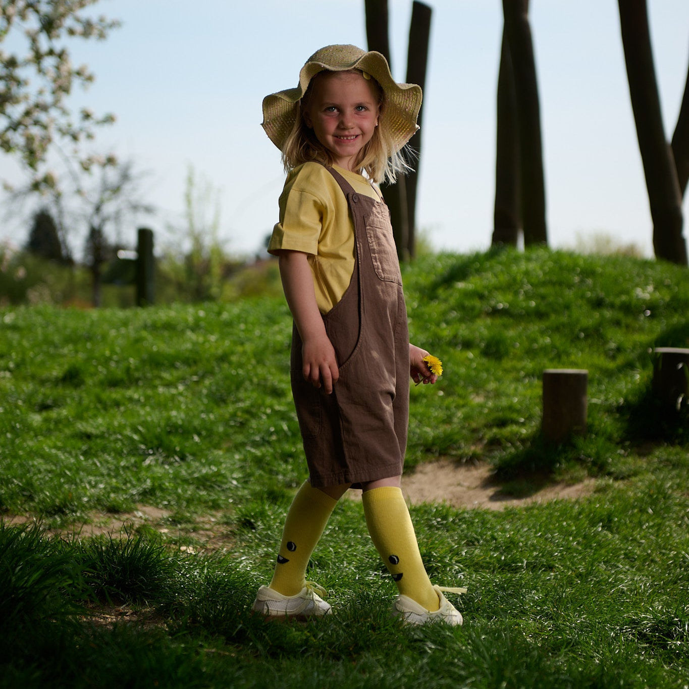 Alle lächeln Kniestrümpfe