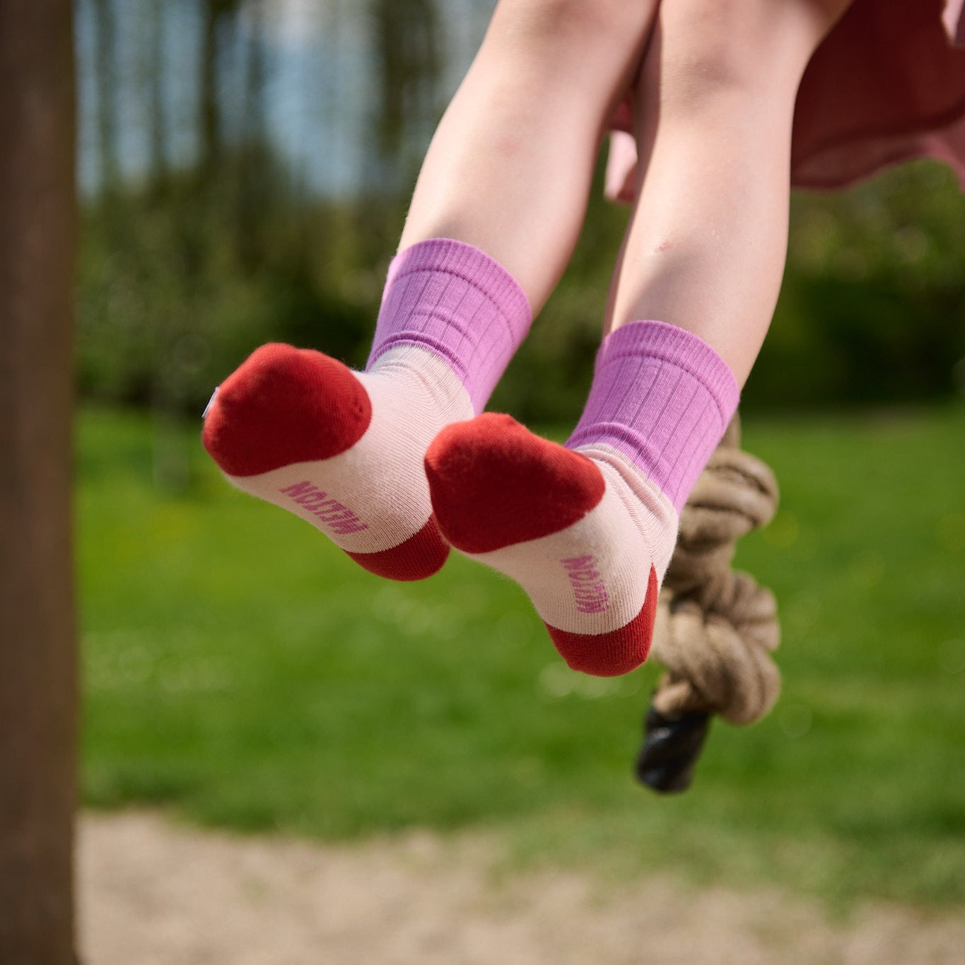 Socken in Blockfarben